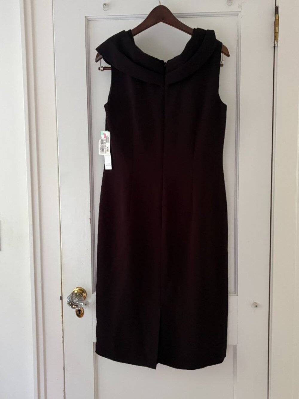 Donna Morgan Sleeveless Sheath Dress Size 8 NWT Black - Picture 3 of 7